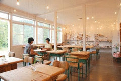 Hachi Caf?（はち　かふぇ）-写真1