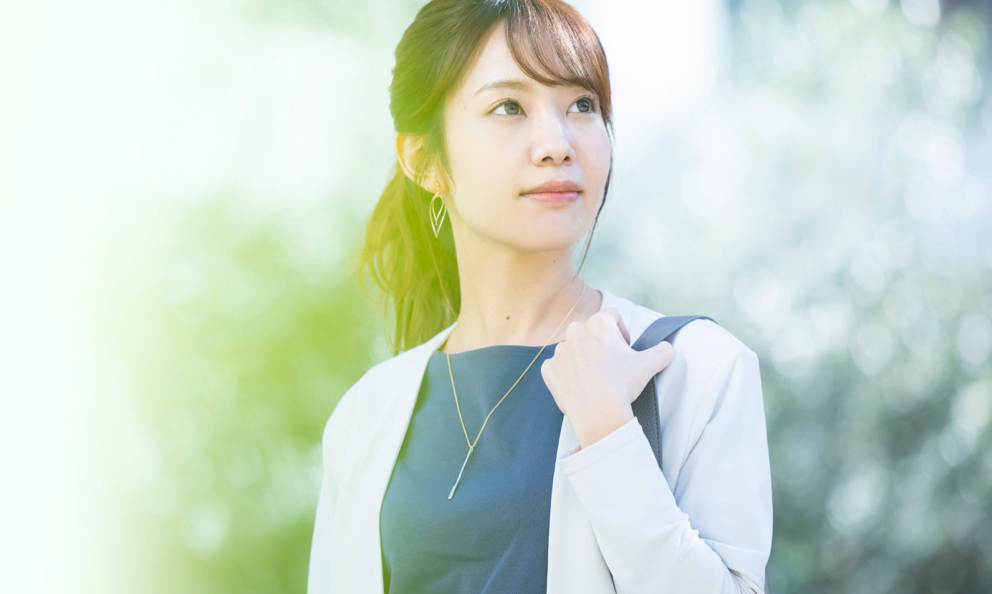 先輩の女性のイメージ画像