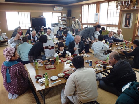 収穫祭の様子　（筒方地区　収穫祭写真）