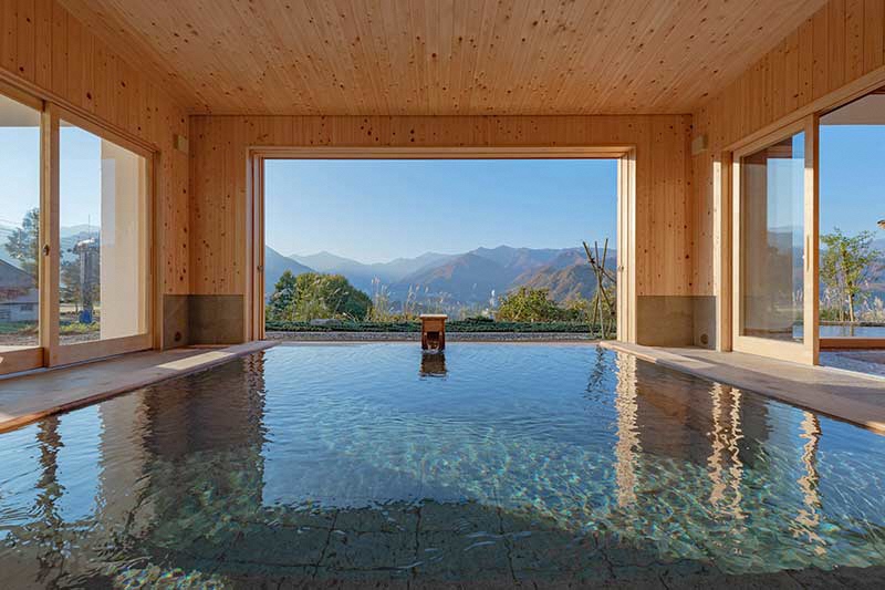 ホテルシェラリゾート湯沢