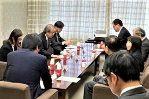 新潟県総合教育会議（第一応接室）の画像