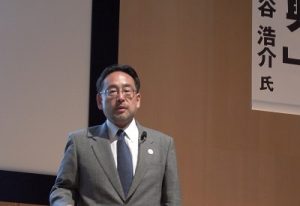 講師の藻谷浩介氏の画像