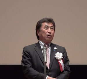 推薦実現に向け力強く決意を述べた三浦基裕 佐渡市長の画像