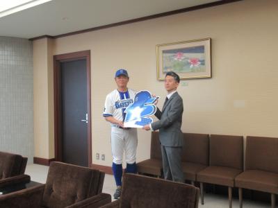 帽子パネル受け取り