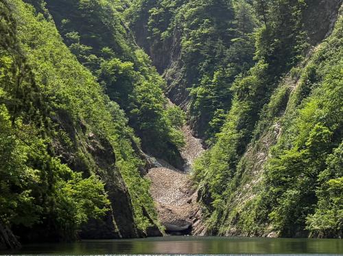 貯水池上流