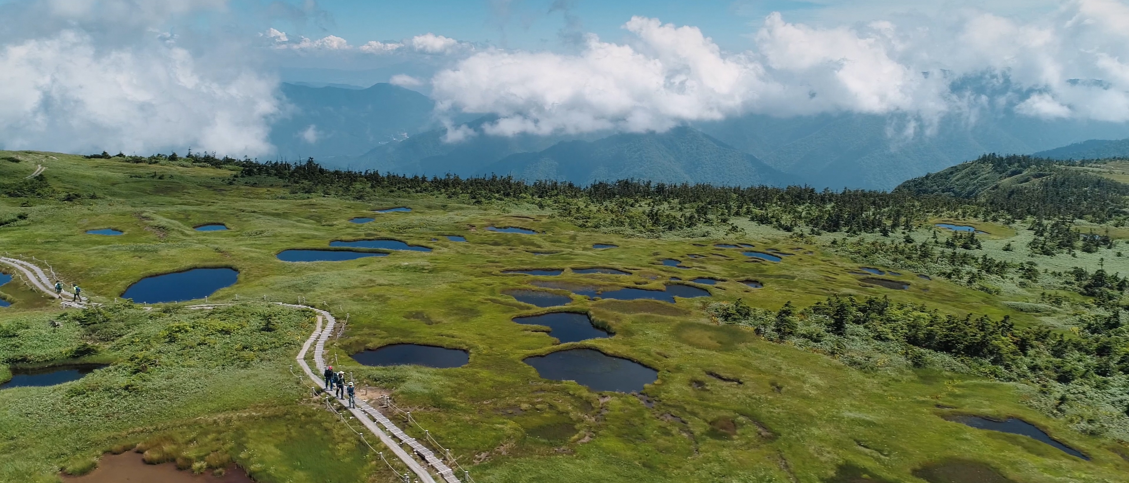 苗場山