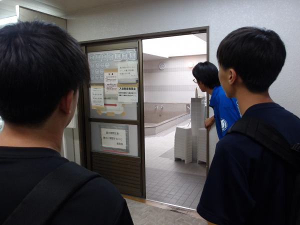 構内・学生寮案内_01