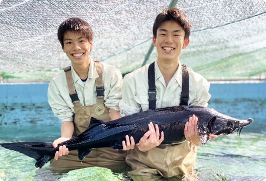 県立海洋高等学校の生徒の写真