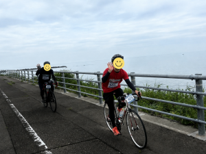 ②