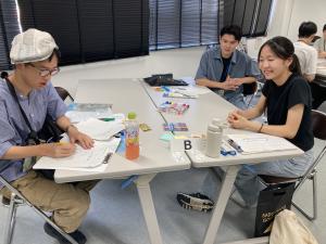 談笑している参加者の様子その４