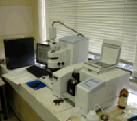 顕微赤外分光光度計