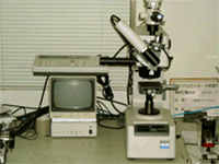 ビッカース硬度計