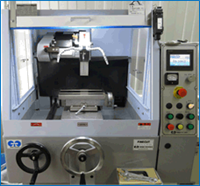 精密自動切断機