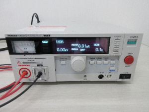 絶縁耐圧試験器